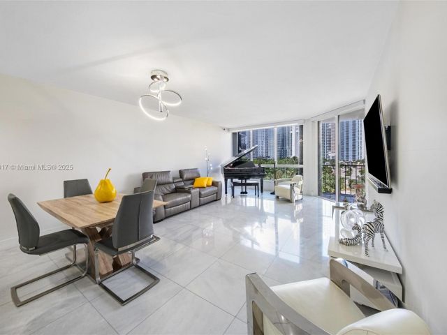 Apartment for sale  Unit #A710 - photo 6609687