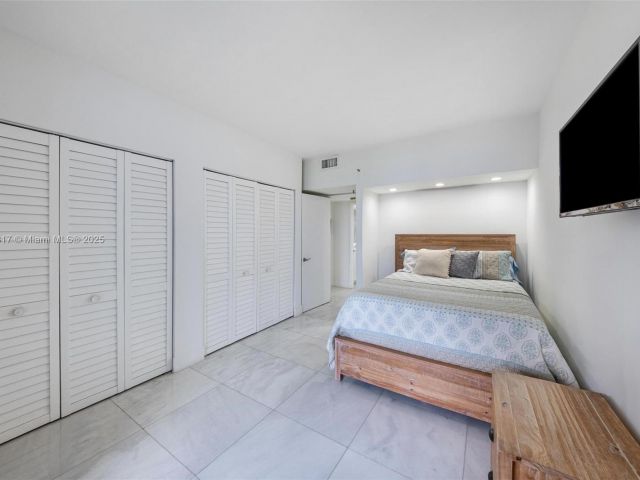 Apartment for sale  Unit #A710 - photo 6609692