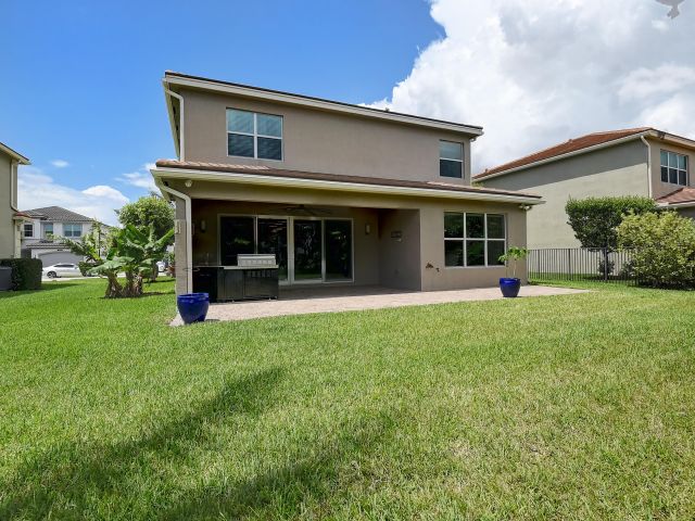 Home for rent at 9748 Celtic Sea Lane - photo 6816673