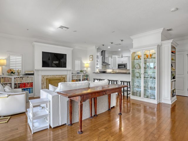 Home for rent at 1950 Presidential Way 12 - photo 6612412