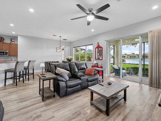 Home for sale at 14841 Strand Lane 14841 - photo 6631890