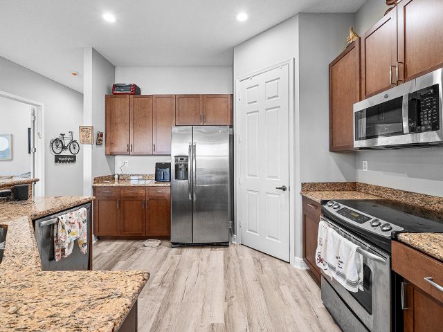 Home for sale at 14841 Strand Lane 14841 - photo 6631894