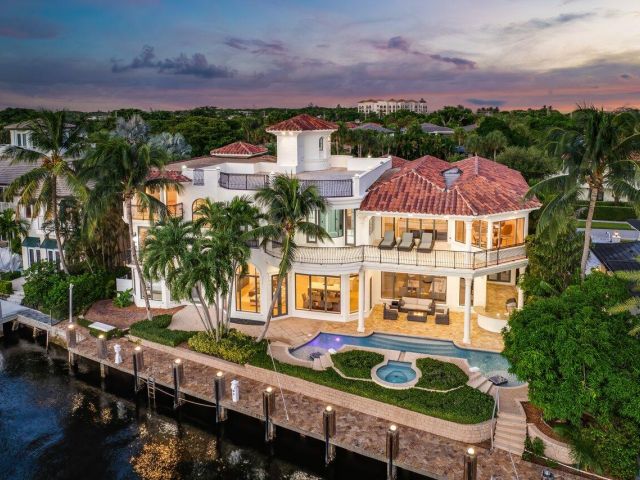 Home for sale at 155 SE Spanish Trail - photo 6610647