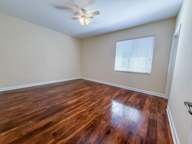 Home for rent at 122 NW Gardner Street - photo 6852718