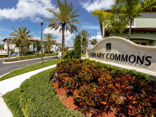 Home for rent at 122 NW Gardner Street - photo 6852732