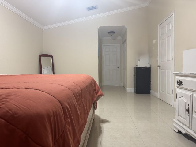 Home for rent at 5621 Azalea Circle - photo 6610609