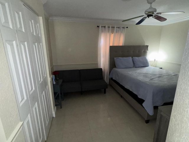 Home for rent at 5621 Azalea Circle - photo 6610615