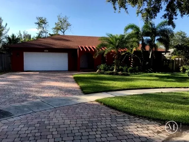 3-bedroom condo for sale in Aventura - 3250 NE 188th St 603 - MondialRealty
