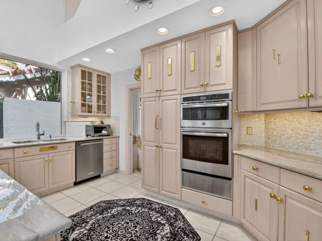 Home for sale at 16670 Senterra Drive - photo 6656745