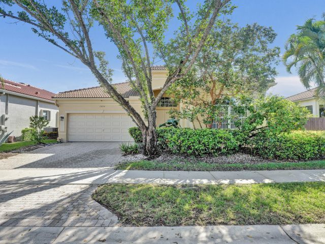 Home for sale at 15874 Vivanco Street - photo 6626590