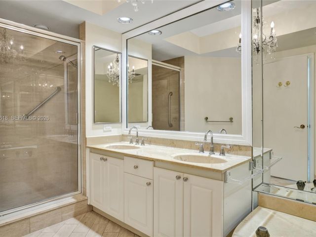 Apartment for sale  Unit #2110 - photo 7528339