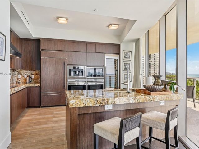 Apartment for sale  Unit #600 - photo 6646025