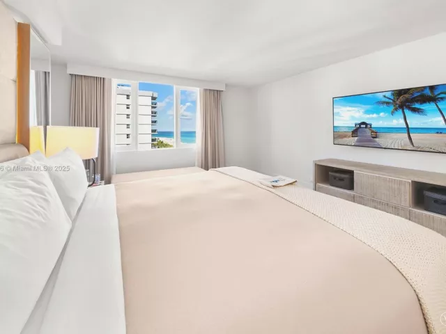 2-bedroom condo for sale in Miami Beach - 102 24th St 1215 - MondialRealty