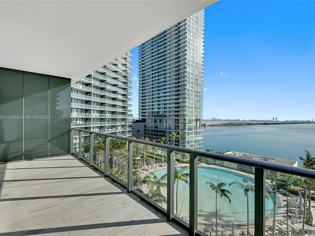 Apartment for sale  Unit #904 - photo 6613186