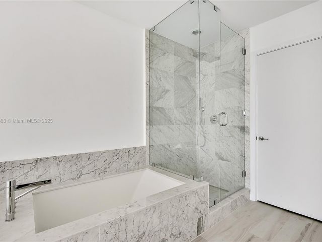 Apartment for sale  Unit #904 - photo 6613190