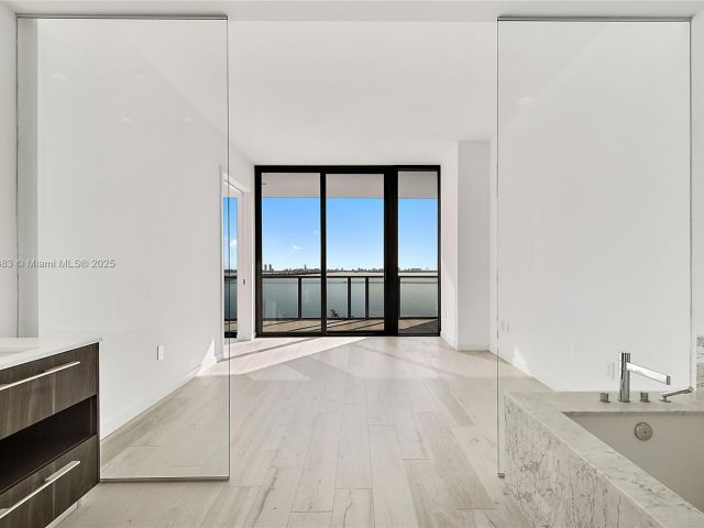 Apartment for sale  Unit #904 - photo 6613193