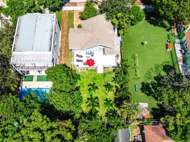 2-bedroom home for sale in West Palm Beach - 728 Newark St - MondialRealty