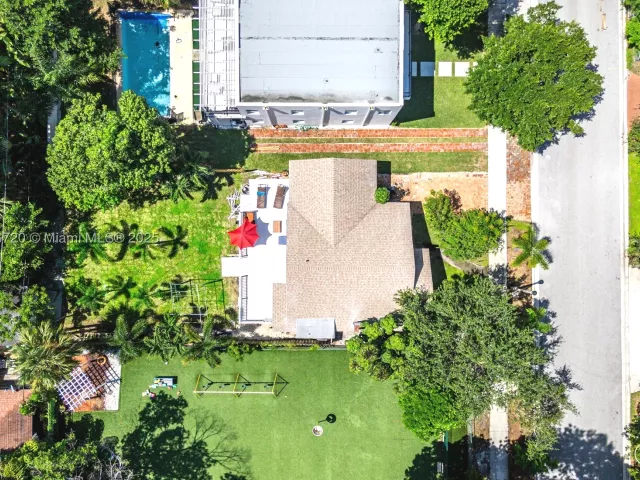 2-bedroom home for sale in West Palm Beach - 728 Newark St - MondialRealty