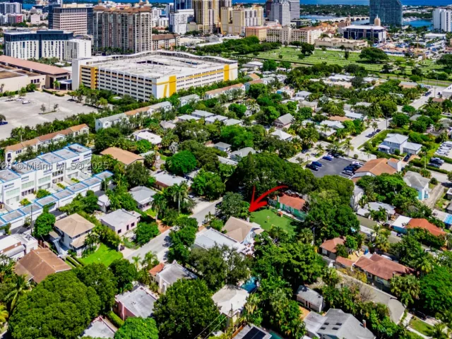 2-bedroom home for sale in West Palm Beach - 728 Newark St - MondialRealty