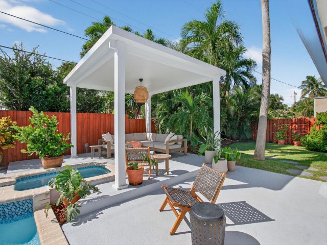 Home for rent at 802 Mallard Drive - photo 6616749