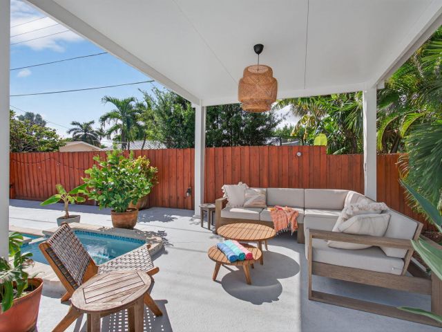 Home for rent at 802 Mallard Drive - photo 6616753