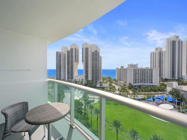 Apartment for sale  Unit #1425 - photo 6613012