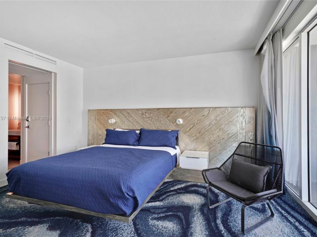 Apartment for sale  Unit #1704 - photo 6613425