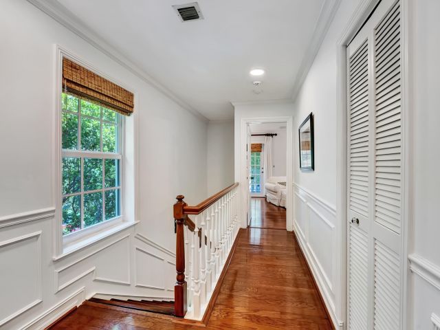 Home for rent at 306 N Swinton Avenue - photo 6614475