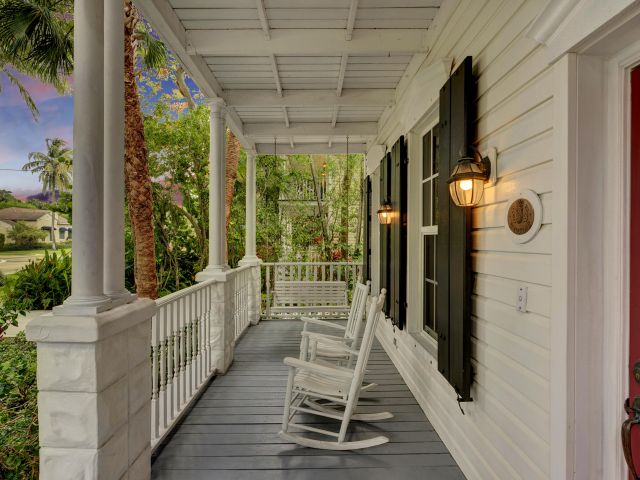 Home for rent at 306 N Swinton Avenue - photo 6614484