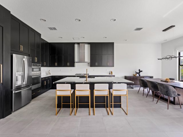 Home for sale at 8258 Essex Country Club Drive - photo 6622536