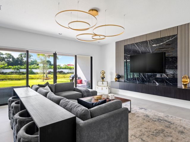 Home for sale at 8258 Essex Country Club Drive - photo 6622545