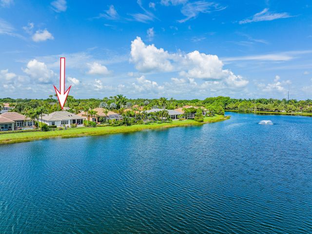 Home for sale at 8933 Lakes Boulevard - photo 6614379