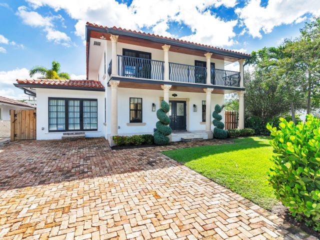 Home for sale at 254 9th Street - photo 6616227