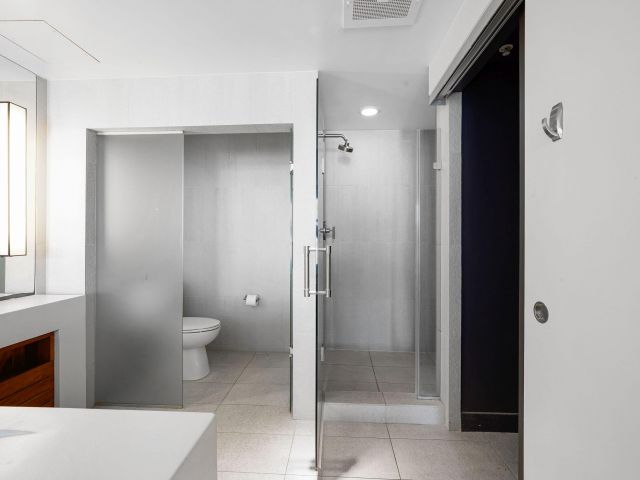 Apartment for sale  Unit #1704 - photo 6626755