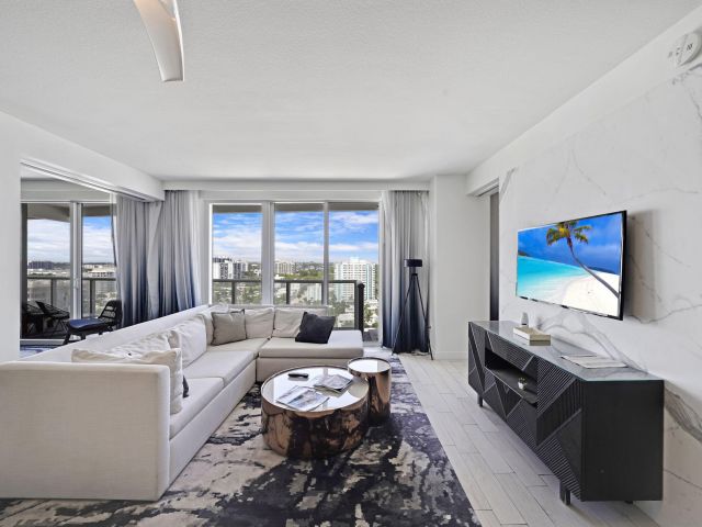 Apartment for sale  Unit #1704 - photo 6626763