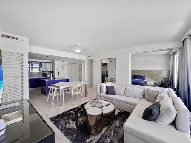 Apartment for sale  Unit #1704 - photo 6626764