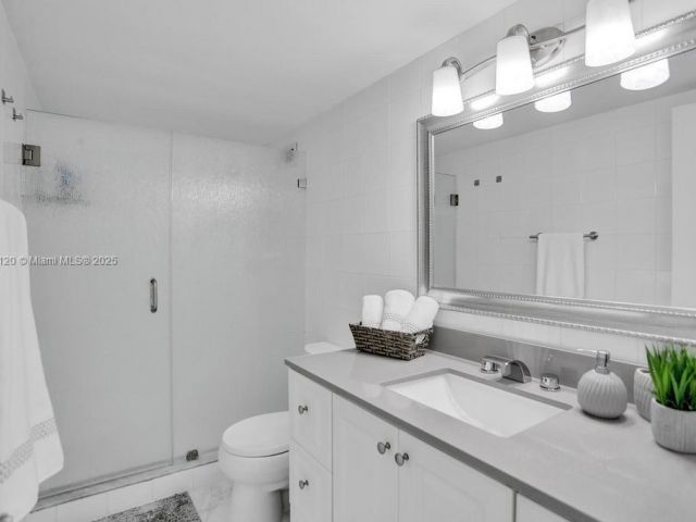 Apartment for rent  Unit #412 - photo 6639603