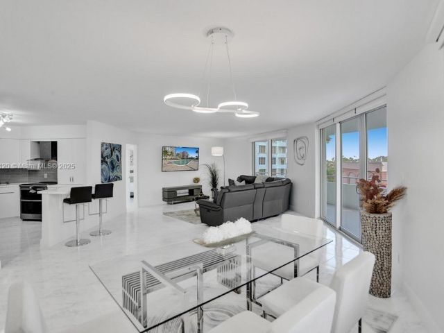 Apartment for rent  Unit #412 - photo 6639612