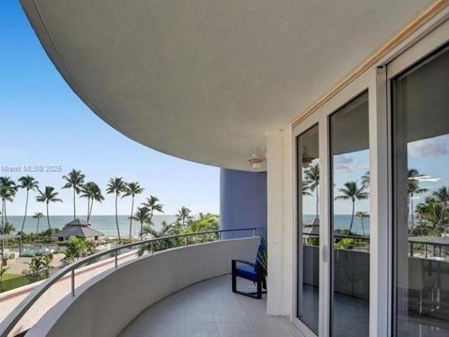 Apartment for rent  Unit #412 - photo 6639617