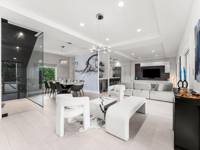 Home for sale at 1044 NW 6th Drive - photo 6643504