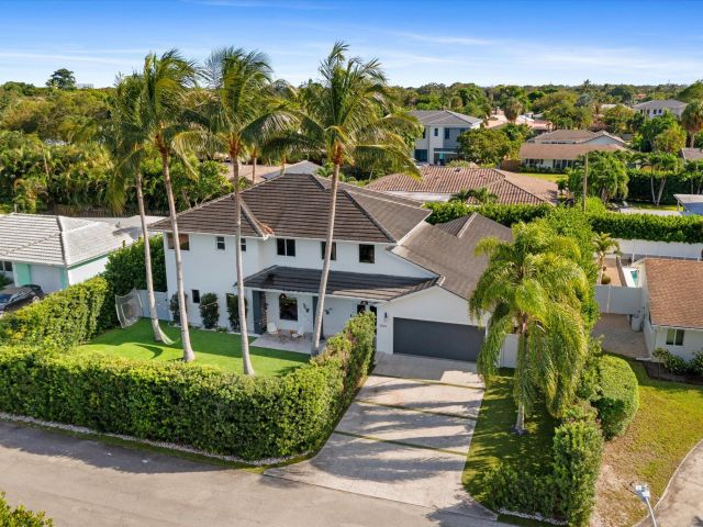 Home for sale at 1044 NW 6th Drive - photo 6643508