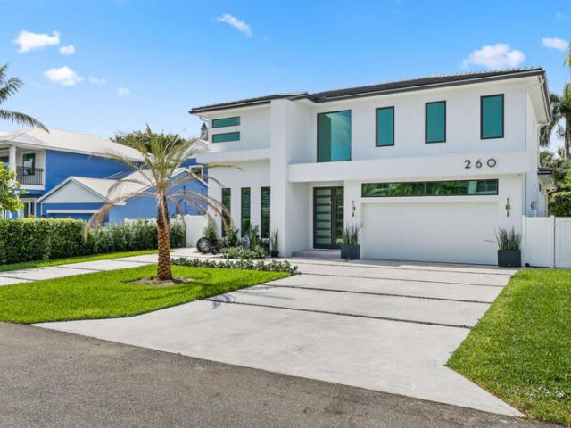 Home for sale at 260 NE 3rd Street - photo 6644691