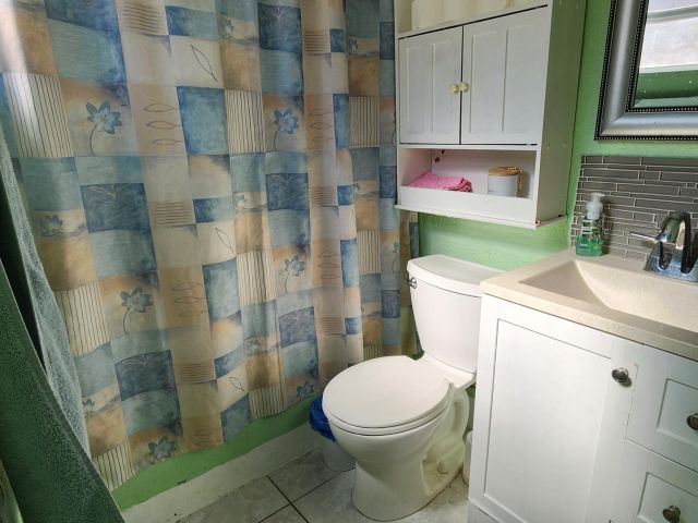 Home for sale at 1341 SW 24th Avenue - photo 6621421