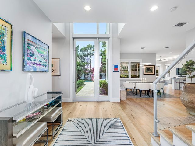 Home for sale at 1008 NW 1st Avenue - photo 6656674