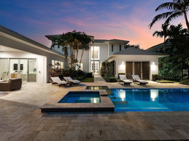 Home for sale at 1008 NW 1st Avenue - photo 6656678