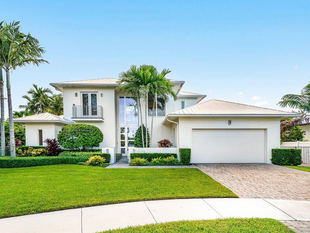 Home for sale at 1008 NW 1st Avenue - photo 6656679