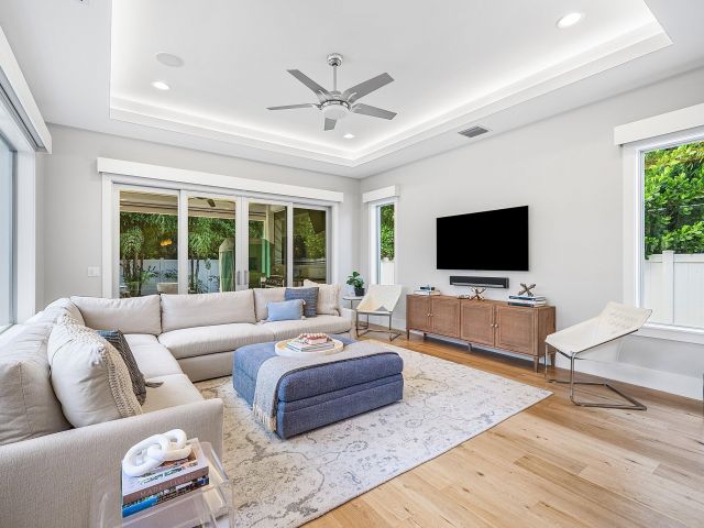 Home for sale at 1008 NW 1st Avenue - photo 6722424