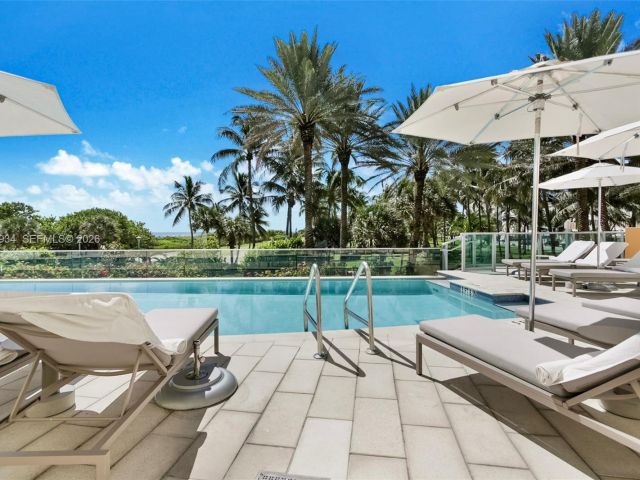 Apartment for sale  Unit #811 - photo 6646095