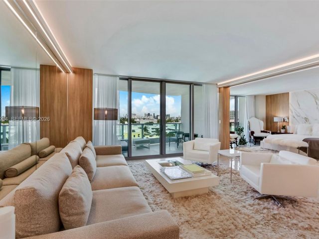 Apartment for sale  Unit #811 - photo 6646108