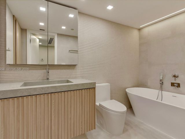 Apartment for sale  Unit #811 - photo 6646110